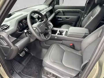 Defender 110 D300 X SHZ/22