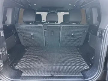 Defender 110 D250 X-Dynamic SE ACC/Head-Up/AHK