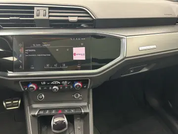 Q3 40 TFSI qu 2x S line S tro*Pano*Matrix*Virtua