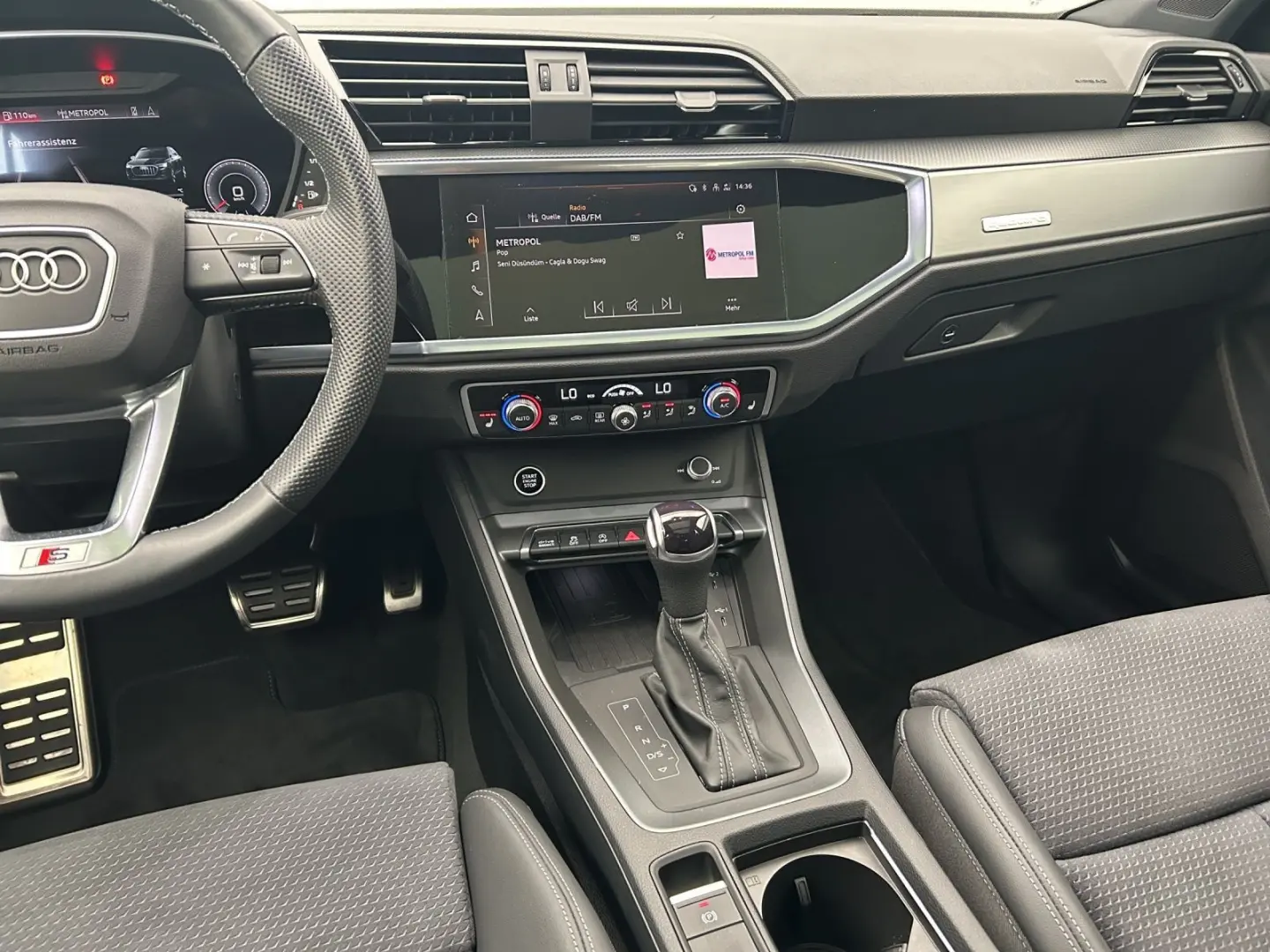 Q3 40 TFSI qu 2x S line S tro*Pano*Matrix*Virtua