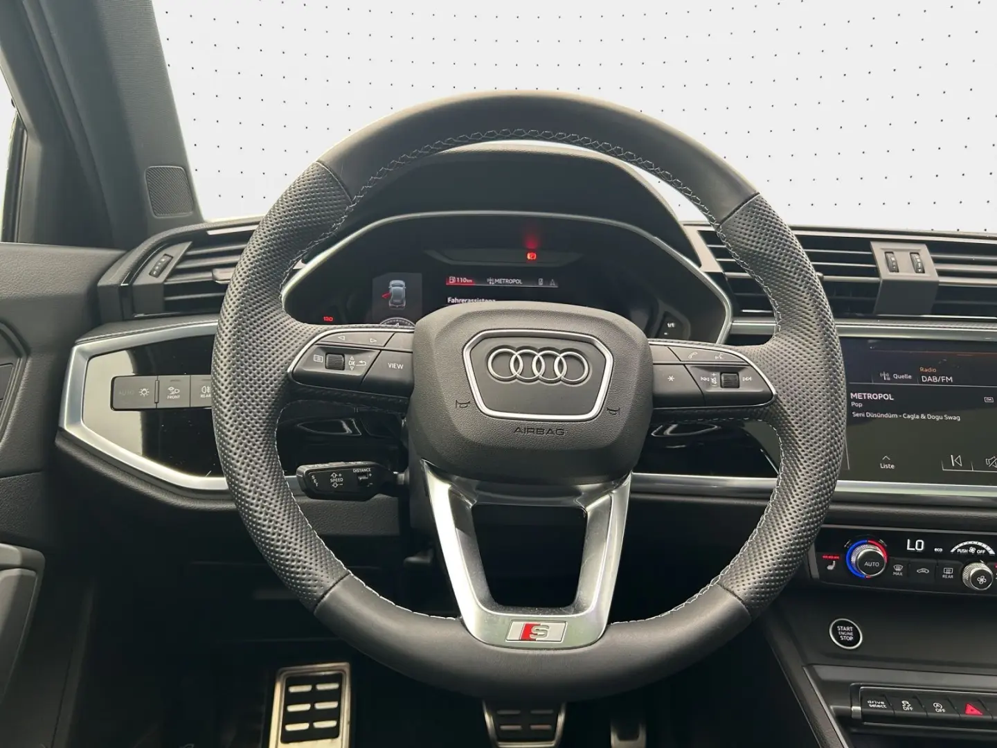 Q3 40 TFSI qu 2x S line S tro*Pano*Matrix*Virtua