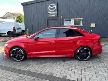 RS3 Lim. Quattro AD El. Panodach Navi Leder Digi