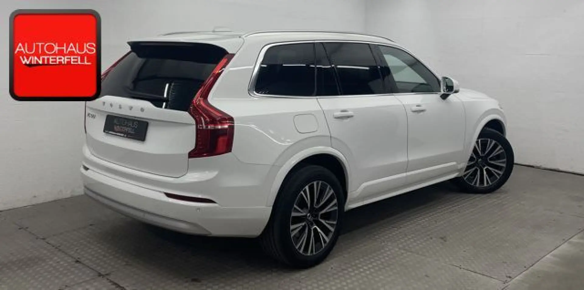 XC90 B5 AWD 7SITZ+PANO+STANDHZG+AHK+VOLL-LED+