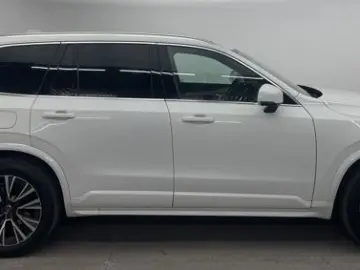 XC90 B5 AWD 7SITZ+PANO+STANDHZG+AHK+VOLL-LED+