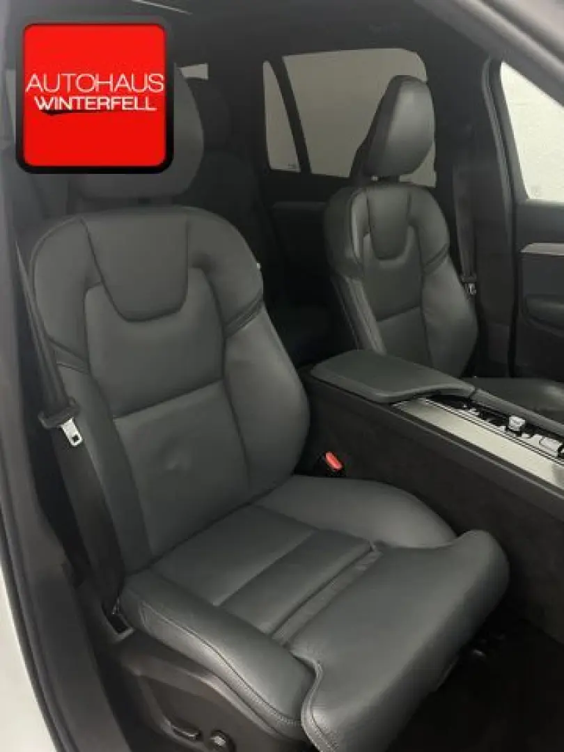 XC90 B5 AWD 7SITZ+PANO+STANDHZG+AHK+VOLL-LED+