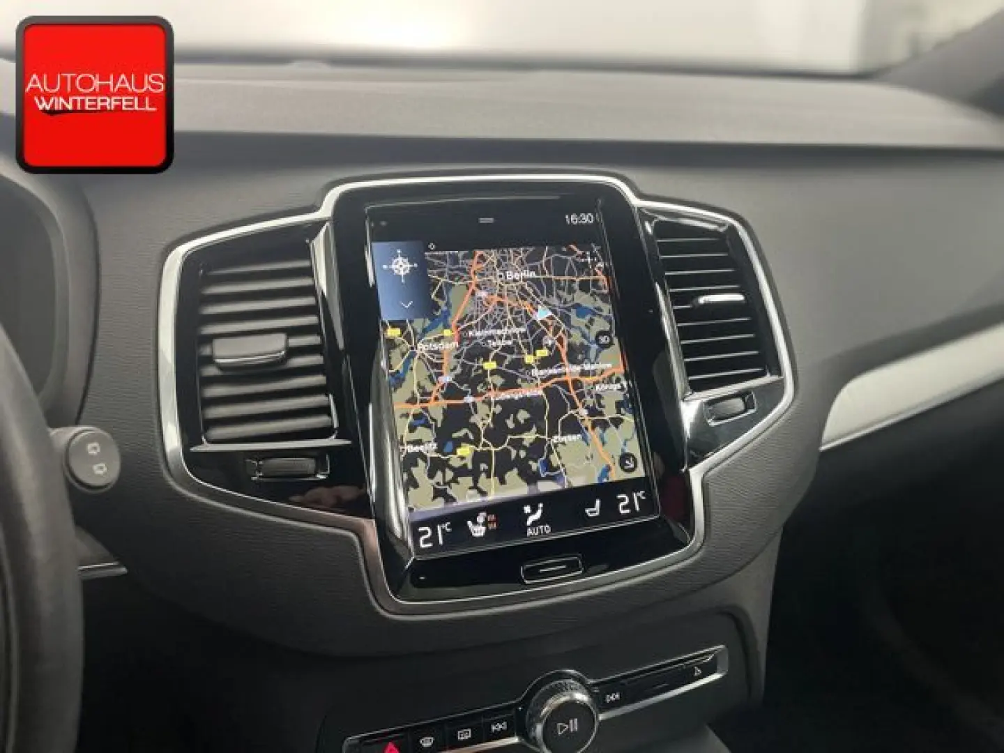 XC90 B5 AWD 7SITZ+PANO+STANDHZG+AHK+VOLL-LED+