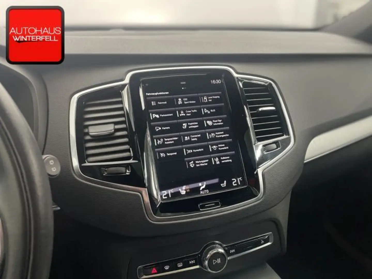 XC90 B5 AWD 7SITZ+PANO+STANDHZG+AHK+VOLL-LED+