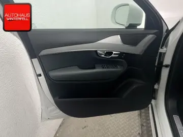 XC90 B5 AWD 7SITZ+PANO+STANDHZG+AHK+VOLL-LED+