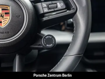 Macan 4 Surround-View InnoDrive Luftfederung