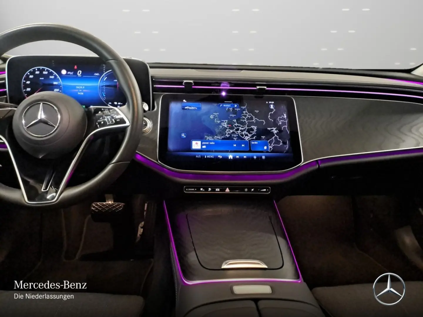 E 300 e Avantgarde Advanced/LED/DISTRONIC/MBUX/
