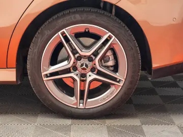 Mercedes Benz CLA 250e AMG