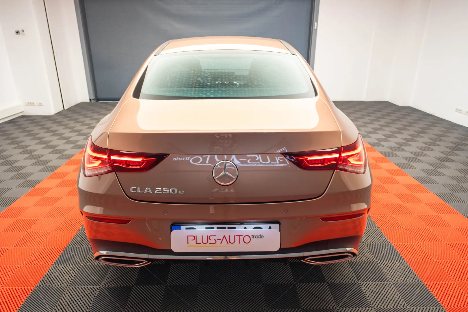 Mercedes Benz CLA 250e AMG