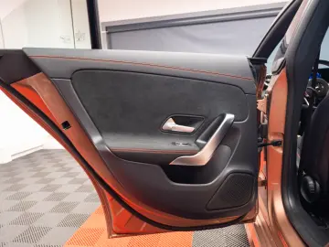 Mercedes Benz CLA 250e AMG