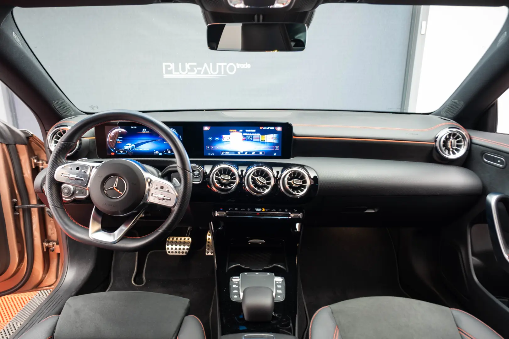 Mercedes Benz CLA 250e AMG