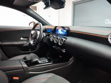 Mercedes Benz CLA 250e AMG