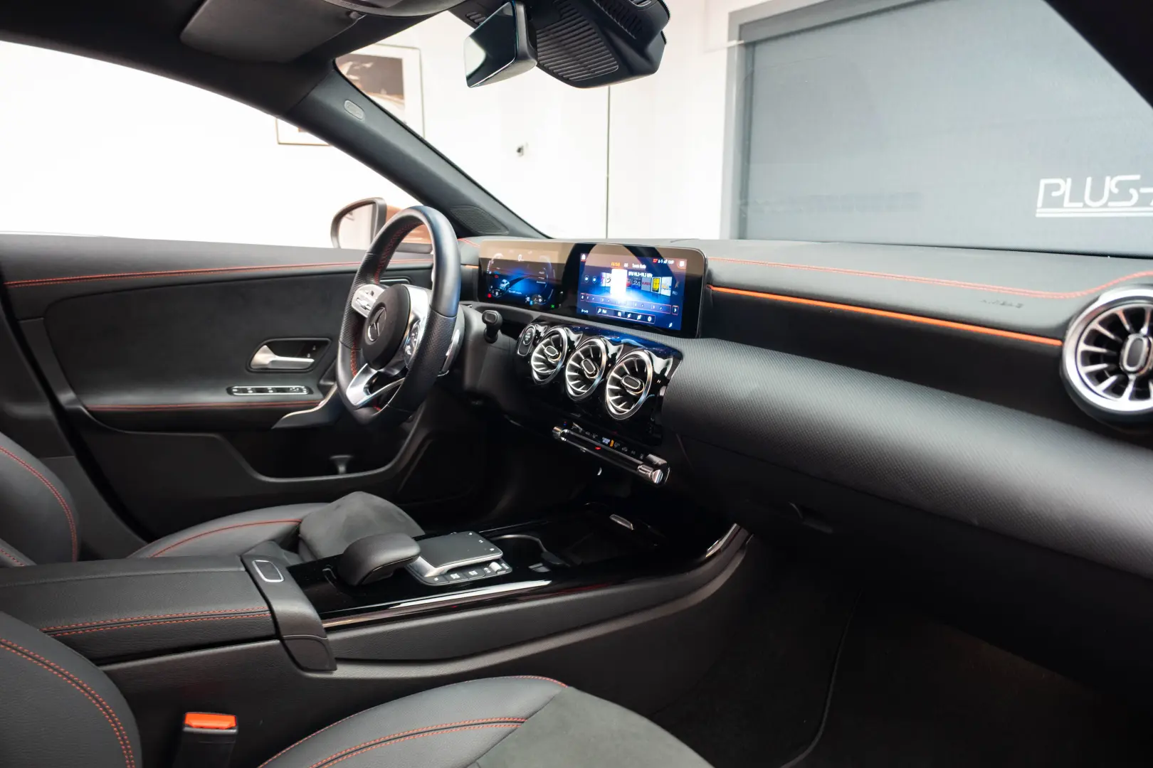 Mercedes Benz CLA 250e AMG
