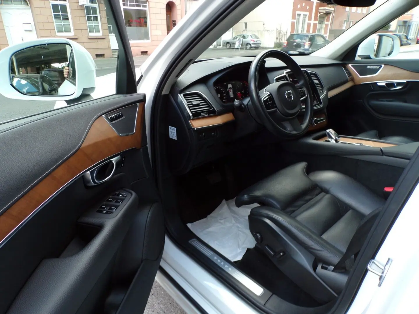 XC90 B5 Inscription AWD Pano Kam LED 7.SITZER