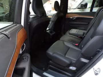 XC90 B5 Inscription AWD Pano Kam LED 7.SITZER