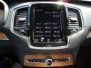 XC90 B5 Inscription AWD Pano Kam LED 7.SITZER