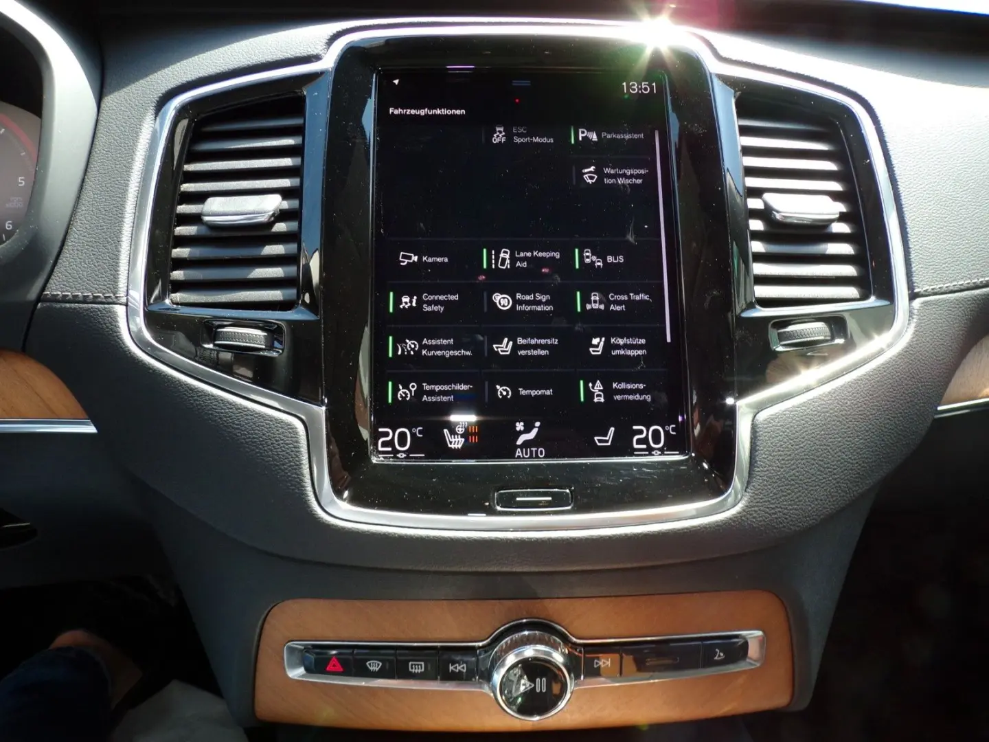 XC90 B5 Inscription AWD Pano Kam LED 7.SITZER