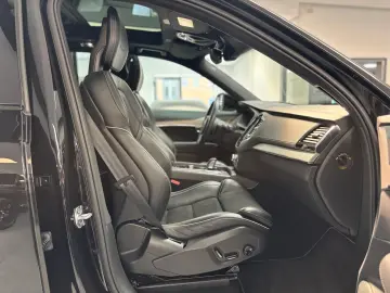 XC90 R Design AWD 360GRAD PANO 7-SITZER XENIUM-P
