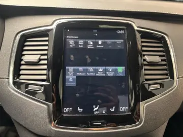 XC90 R Design AWD 360GRAD PANO 7-SITZER XENIUM-P