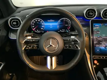 GLC 300 e 4M AMG AIRM Hinterachslenkung Keyless
