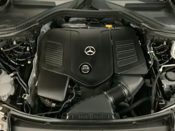 GLC 300 e 4M AMG AIRM Hinterachslenkung Keyless