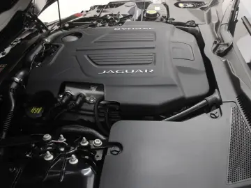 F-Type Coupe P575 AWD Aut. R75 DAB LED RFK PDC