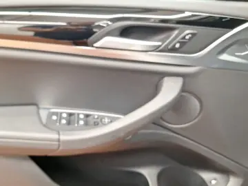 X3 xDrive30e Navi AHK Kamera Pano.Dach LED