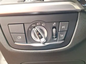 X3 xDrive30e Navi AHK Kamera Pano.Dach LED
