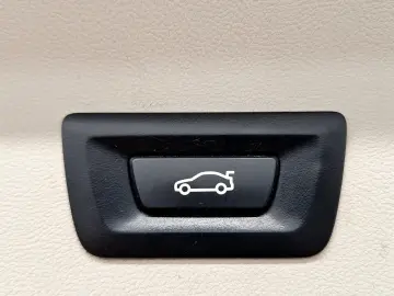 X3 xDrive30e Navi AHK Kamera Pano.Dach LED