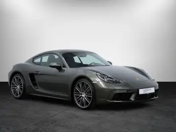 718 Cayman
