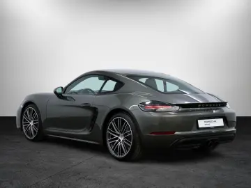 718 Cayman