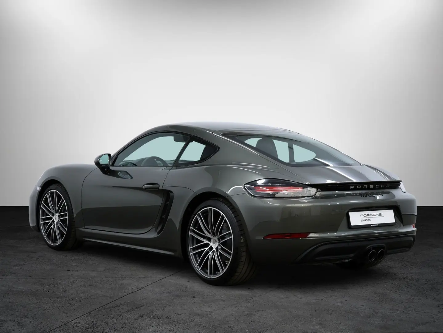718 Cayman