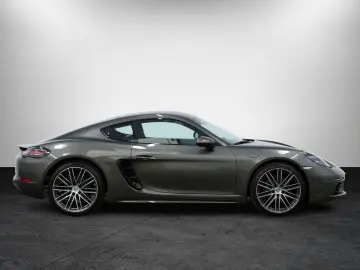 718 Cayman