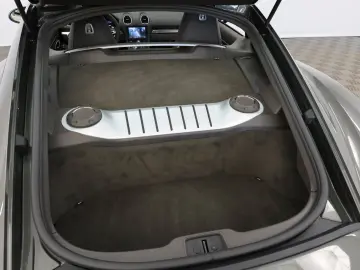 718 Cayman
