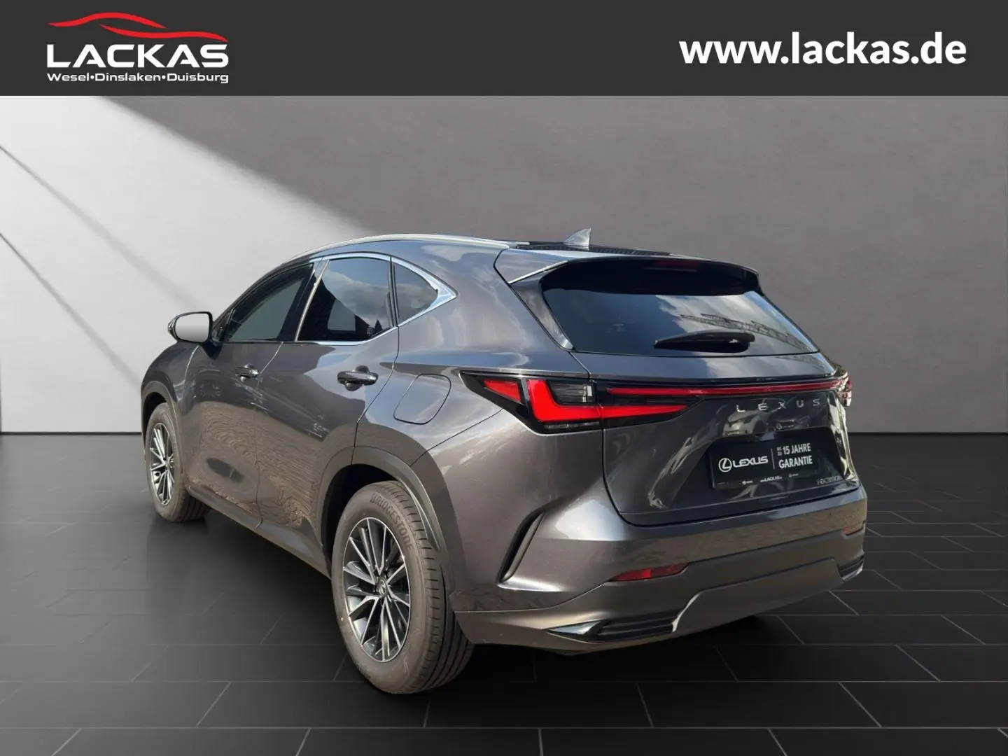 NX 350h EXECUTIVE*4x4*PANORAMA*HUD*MEMORY*AHK*GA