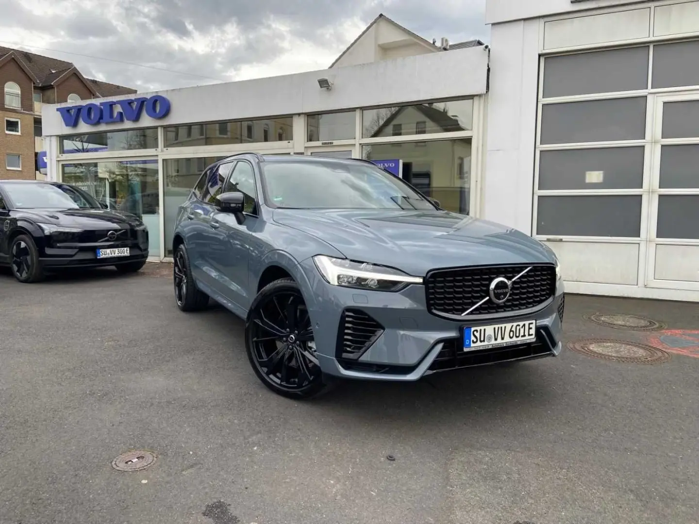 XC60 T6 AWD Plus Plug in Black Ed. Pano 21