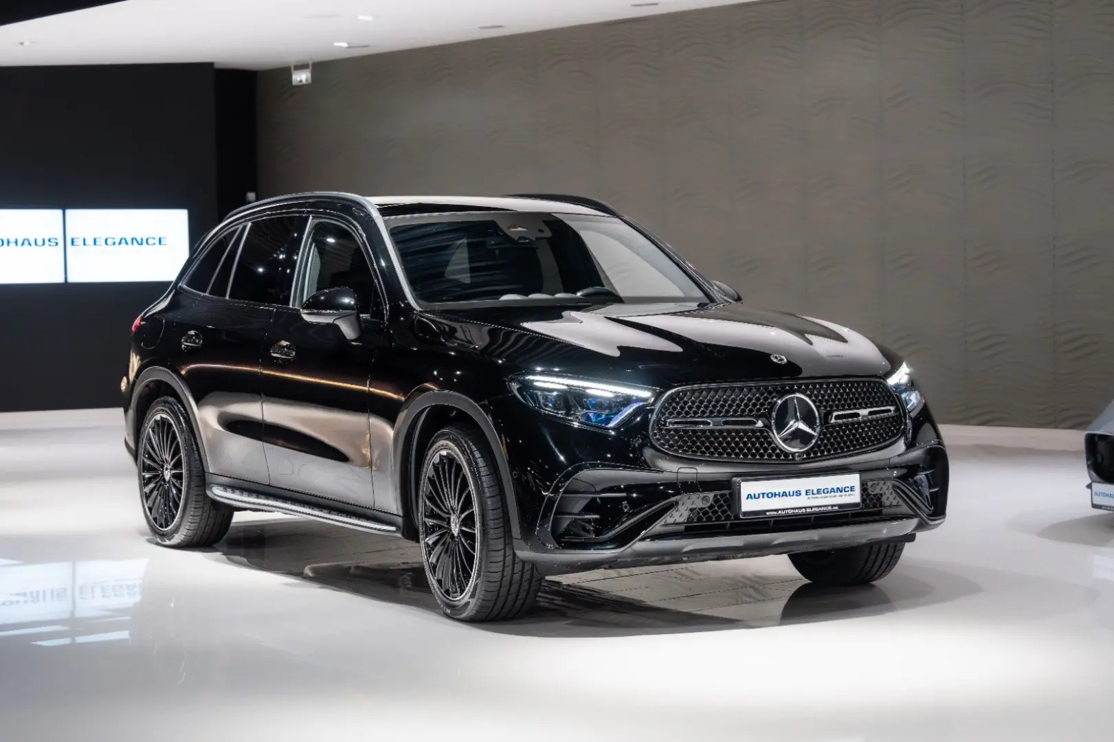 GLC 300d 4Matic*AMG-LINE*NIGHT*BURMESTER*20