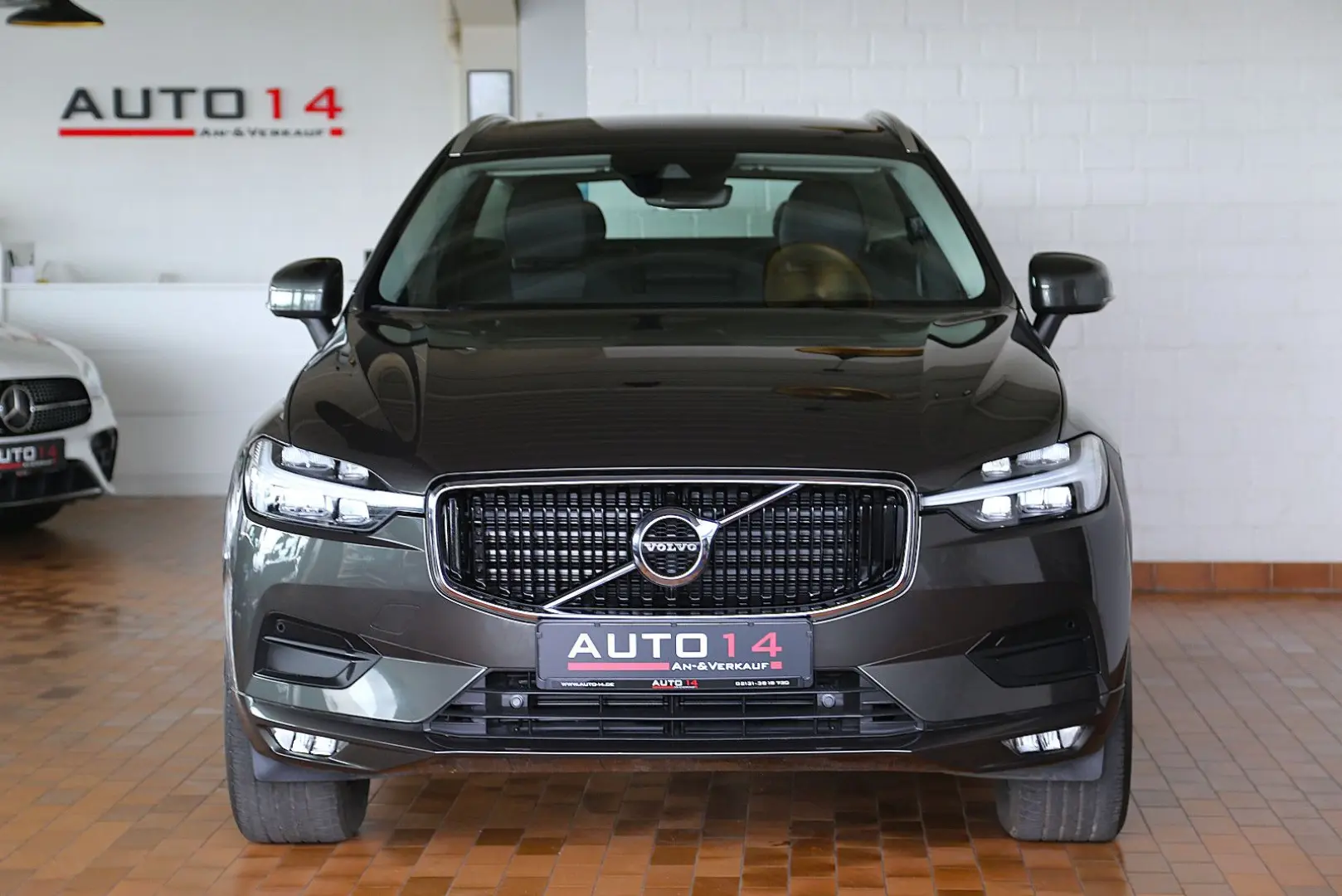 XC60 Momentum Pro 2WD AHK Kamera Harman-Kardon