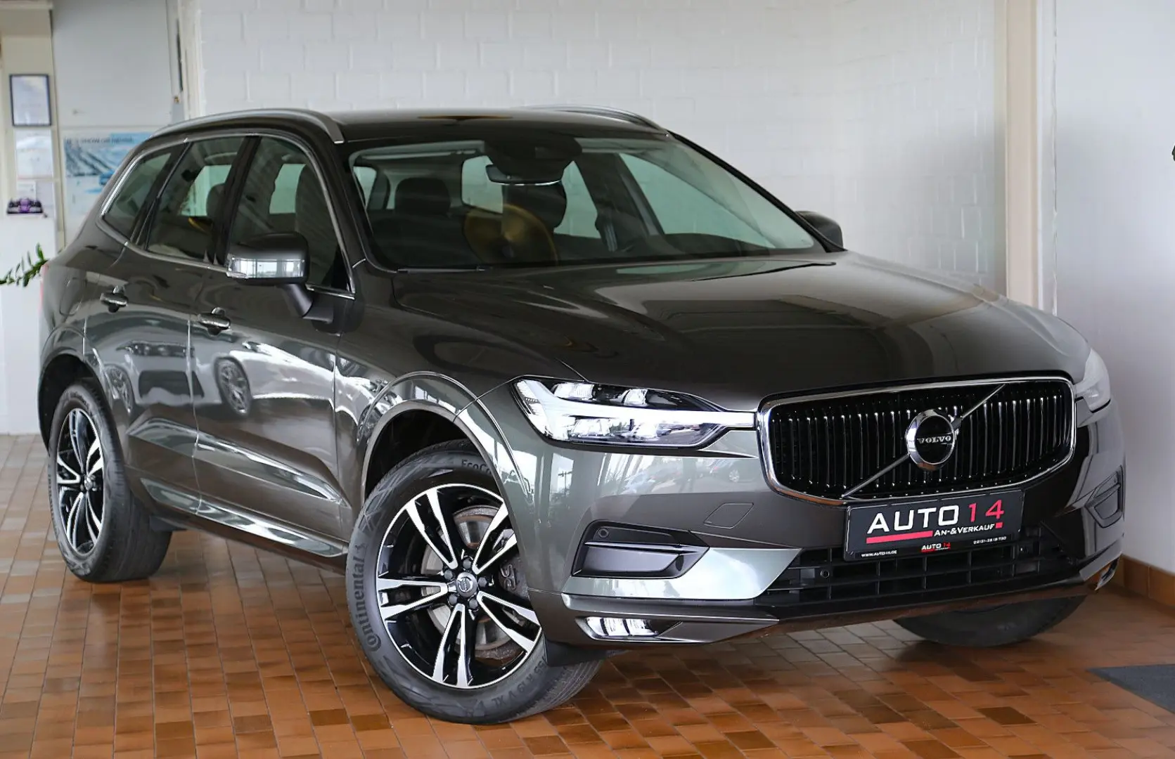 XC60 Momentum Pro 2WD AHK Kamera Harman-Kardon