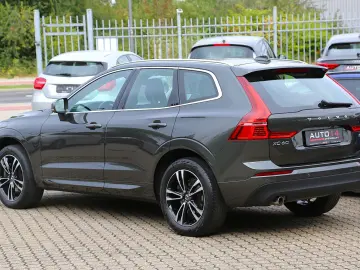 XC60 Momentum Pro 2WD AHK Kamera Harman-Kardon
