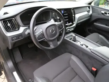 XC60 Momentum Pro 2WD AHK Kamera Harman-Kardon