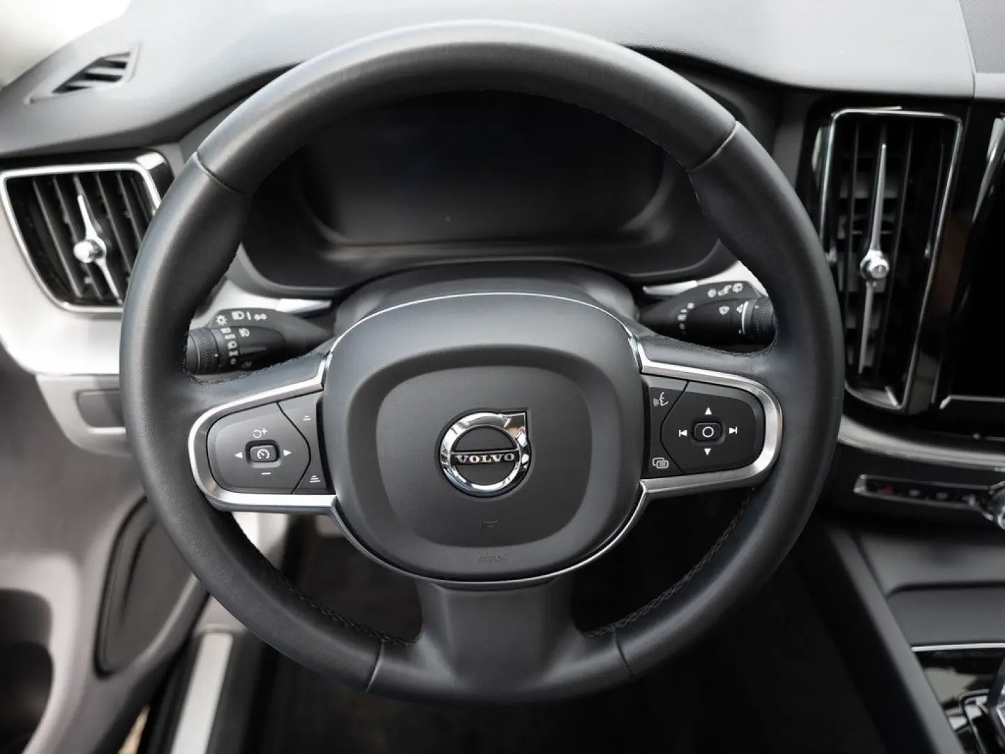XC60 B4 B Core KLIMA PDC FACELIFT LED KAMERA
