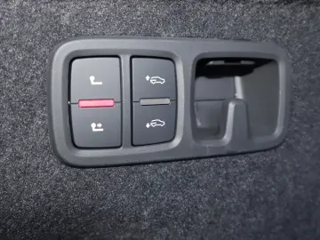 Q8 SUV 45 TDI qu *FACELIFT* BLACK-PAKET/LUFT/AHK