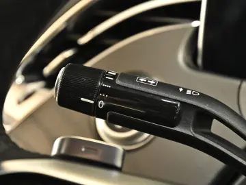 E 300 e AMG Sport Advanced Distr. LED Navi Kamer