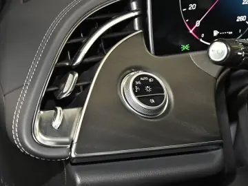 E 300 e AMG Sport Advanced Distr. LED Navi Kamer