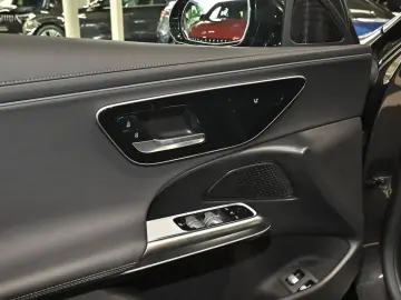E 300 e AMG Sport Advanced Distr. LED Navi Kamer