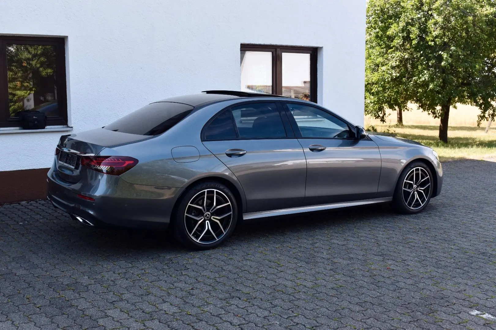 E 220 d 2x AMG Drive Pilot/Pano/Multibeam/Night